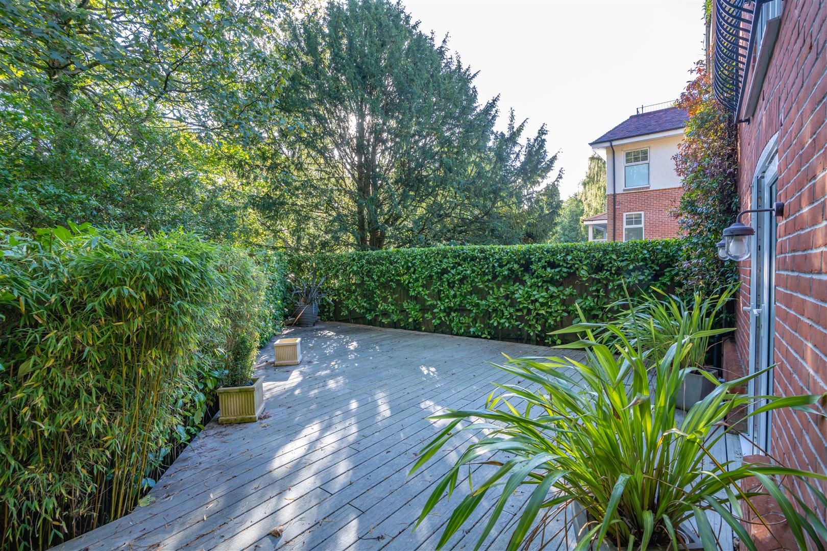 Property information Luxury & Prestige